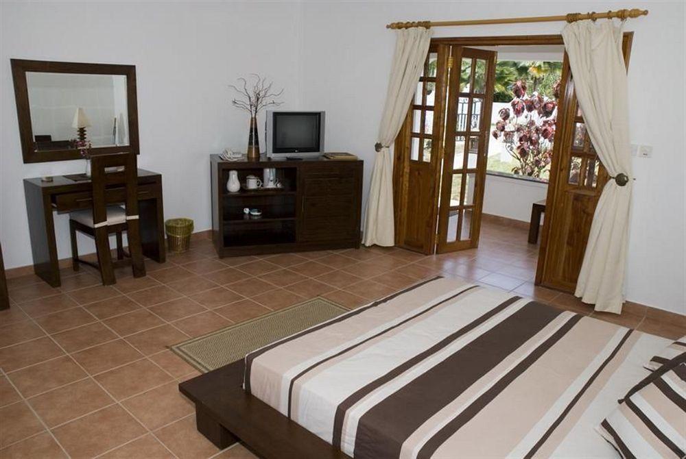 Britannia Hotel Grand Anse (Praslin) Exterior foto